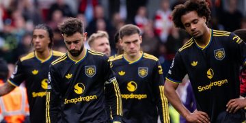 HEADLINE: “I was at the Club for 13 years, and what is going on is not right” – Wayne Rooney