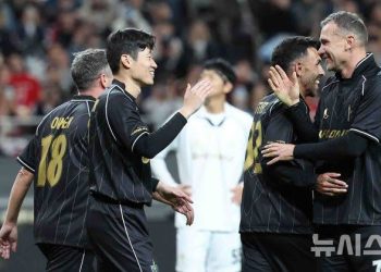 BREAKING: Veterans to settle age long debate with Icons match in South Korea