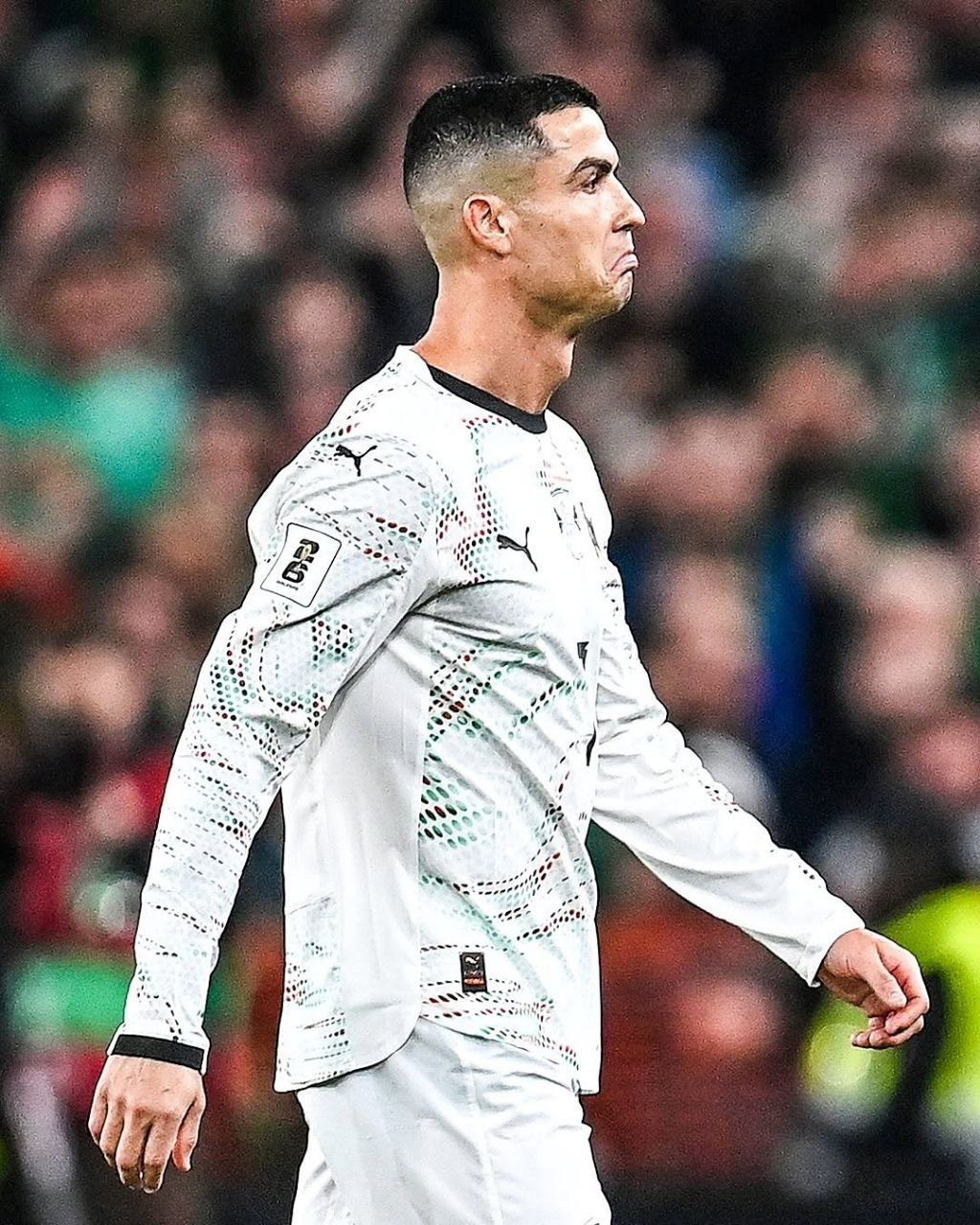 NEW: World Cup Qualifier – C.Ronaldo ejected as Ireland beats Portugal 2-0